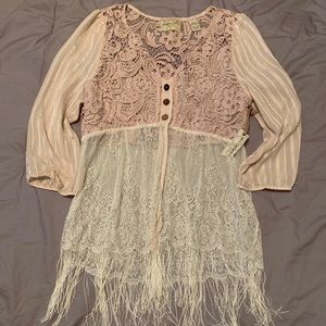 NWT gorgeous top! BKE